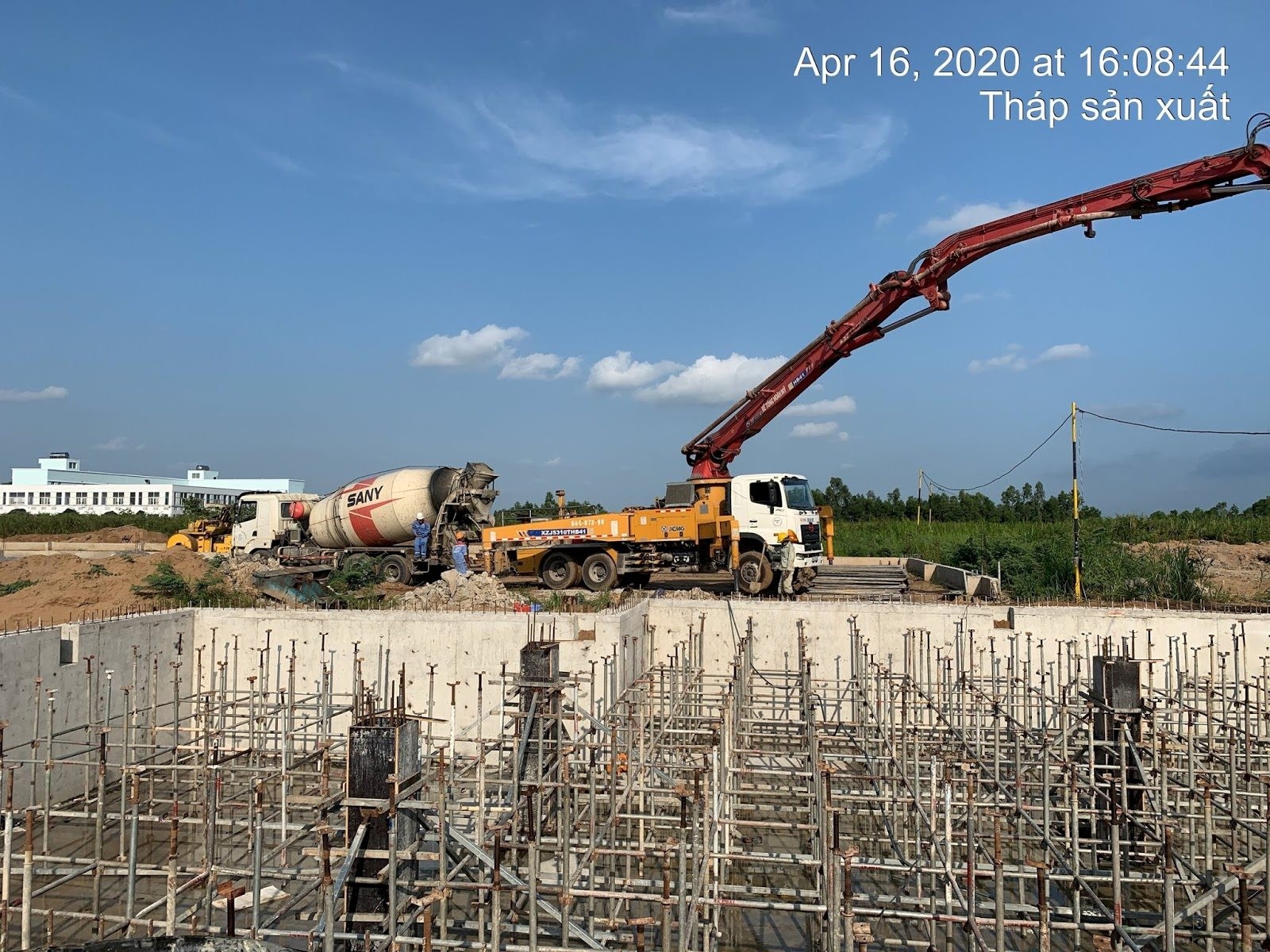 Nhà máy thức ăn gia súc Hải Đại Vĩnh Long