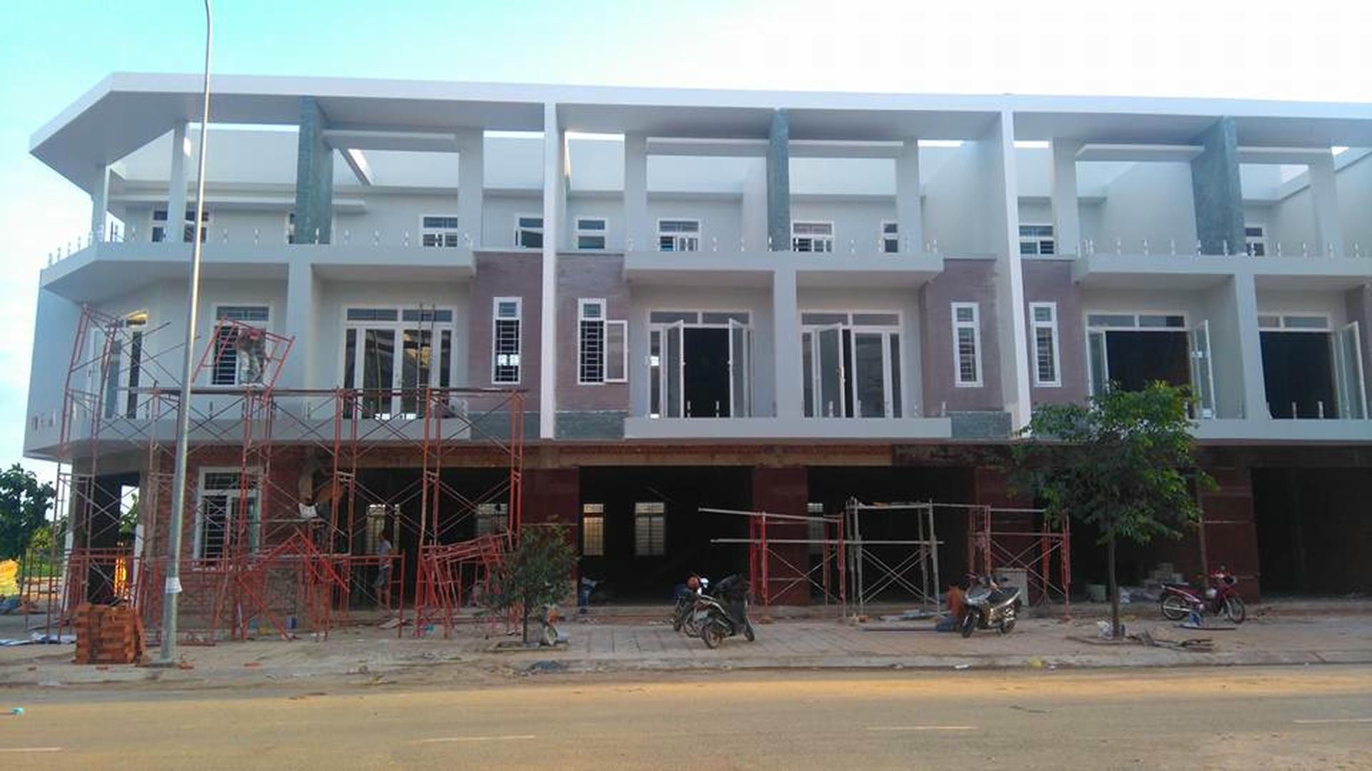 Xây dựng 193 căn nhà (biệt thự + liên kế D2D)