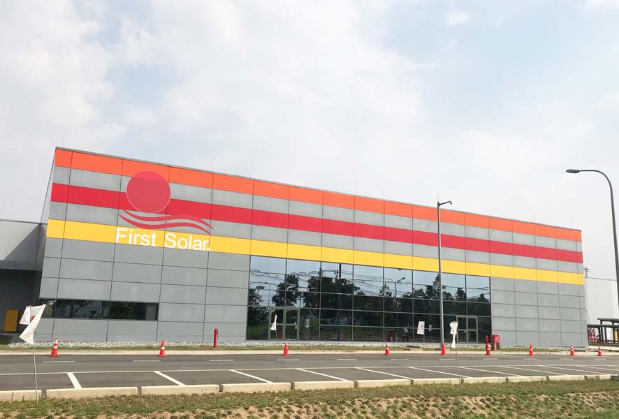 NHÀ MÁY FIRST SOLAR